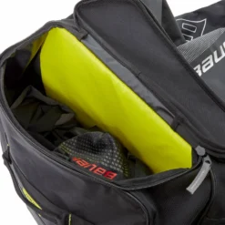 BAUER PREMIUM JUNIOR CARRY BAG -HockeyPro Hub BAUER PREMIUM CARRY BAG ONE b9962525 69b7 4488 8784 89e8efd3421d