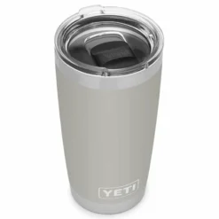 YETI RAMBLER 20OZ TUMBLER -HockeyPro Hub YETI RAMBLER 20OZ TUMBLER Granite Gray
